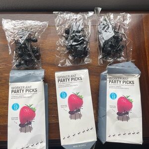 “Worker Ant” Party Picks 3 boxes of 12 each